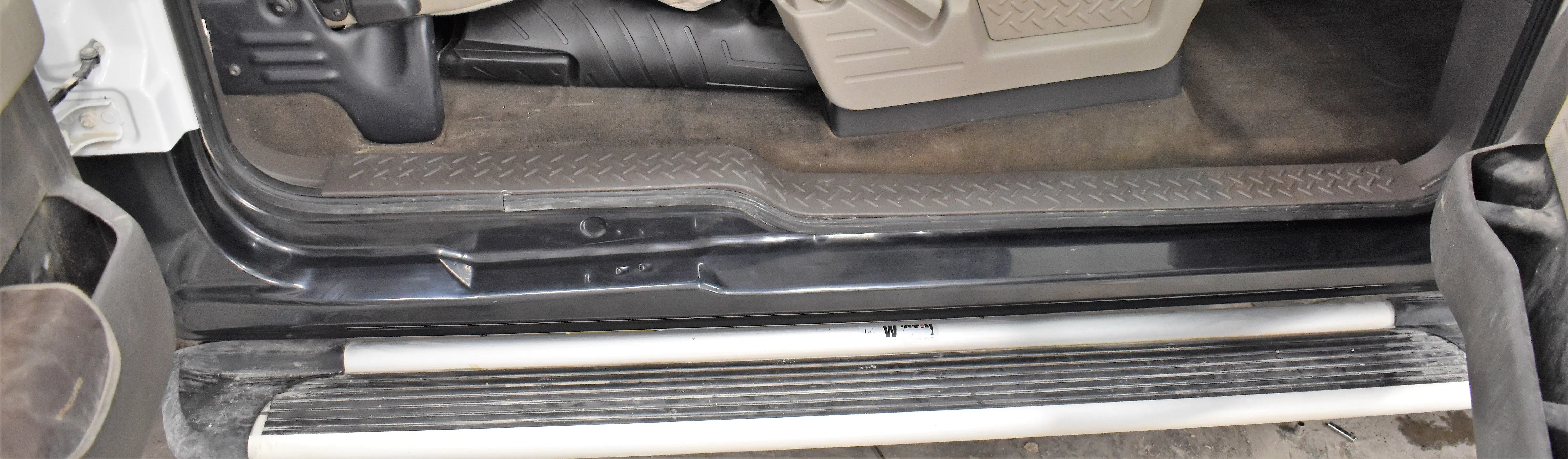 '09-'14 F-150 SuperCab Cab, Slip On Rocker Panel   Cab Corner Cover