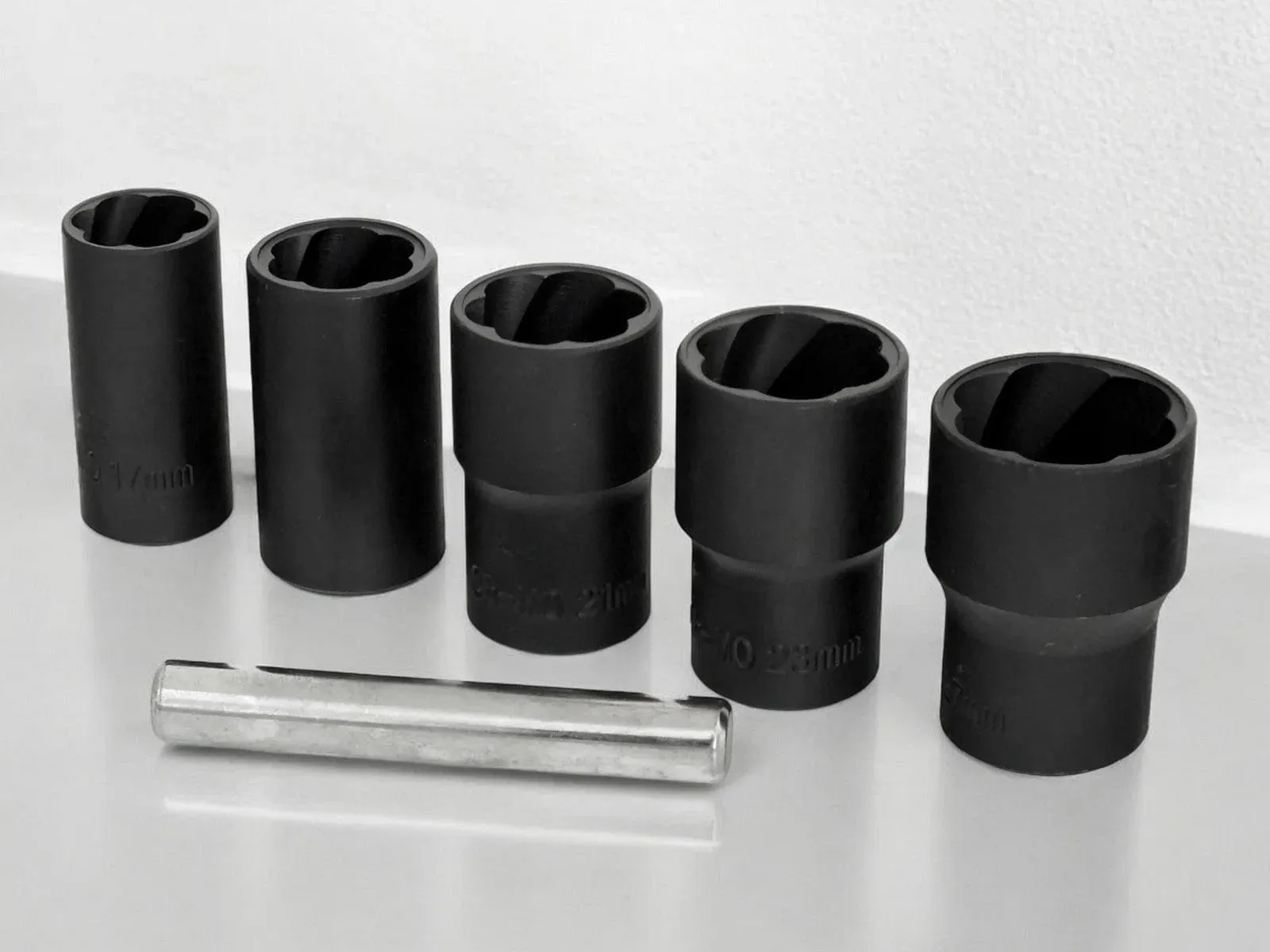 1/2" Dr. Grip & Twist Socket Set | 6pc Locking Wheel Nut Removers for Damaged Rounded Bolts