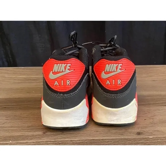 2013 Nike Airmax  Mens Size 7Y Uk 6 Multi color- Style Number 307793-080 Lace UP