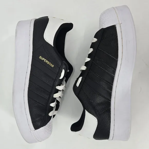 ADIDAS Superstar Black on Black Gold Logo Size 6