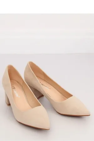Block heel pumps