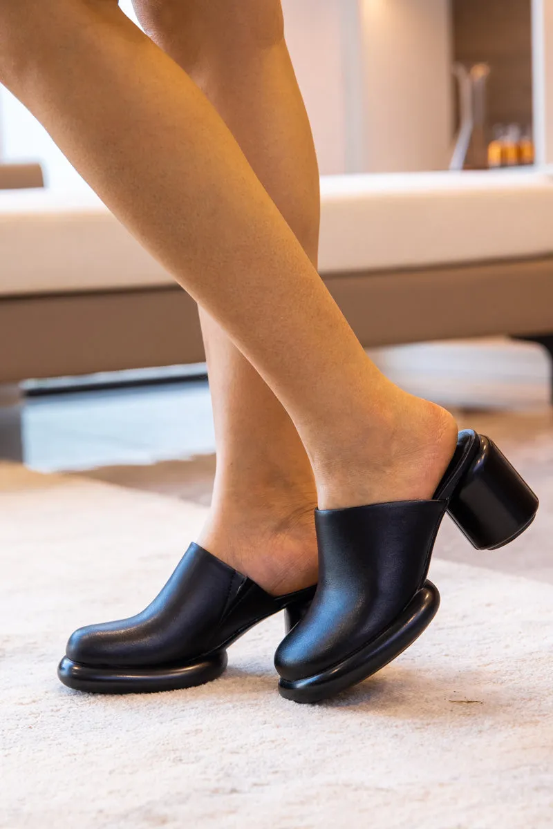 Confidential Lady Block Heel Leather Mule - Black