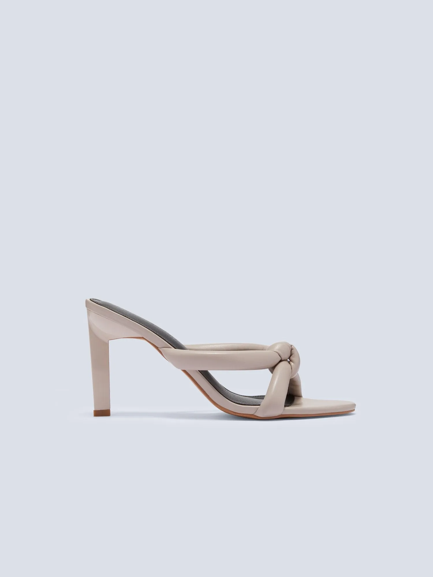 Fatima Knotted Puffy Mule