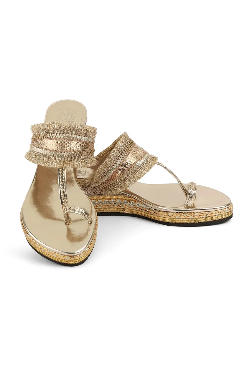 Gota Border Low K Wedge Silver