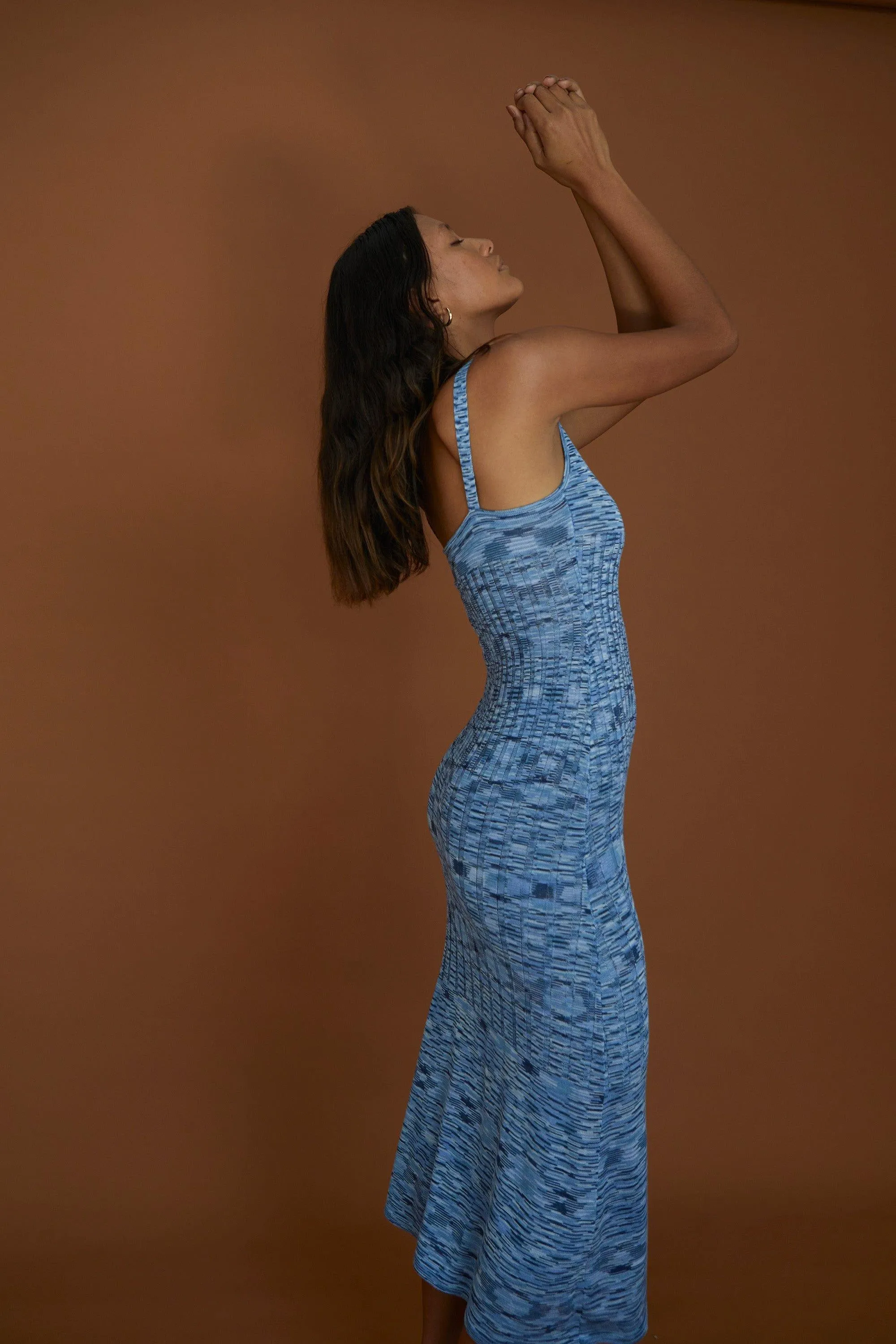 HORIZON KNIT FLARE OUT SLIP DRESS | BLUES