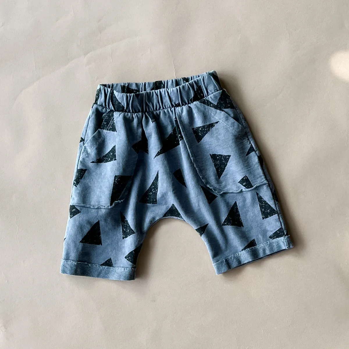 Ivan-Triangle Shorts | Steel