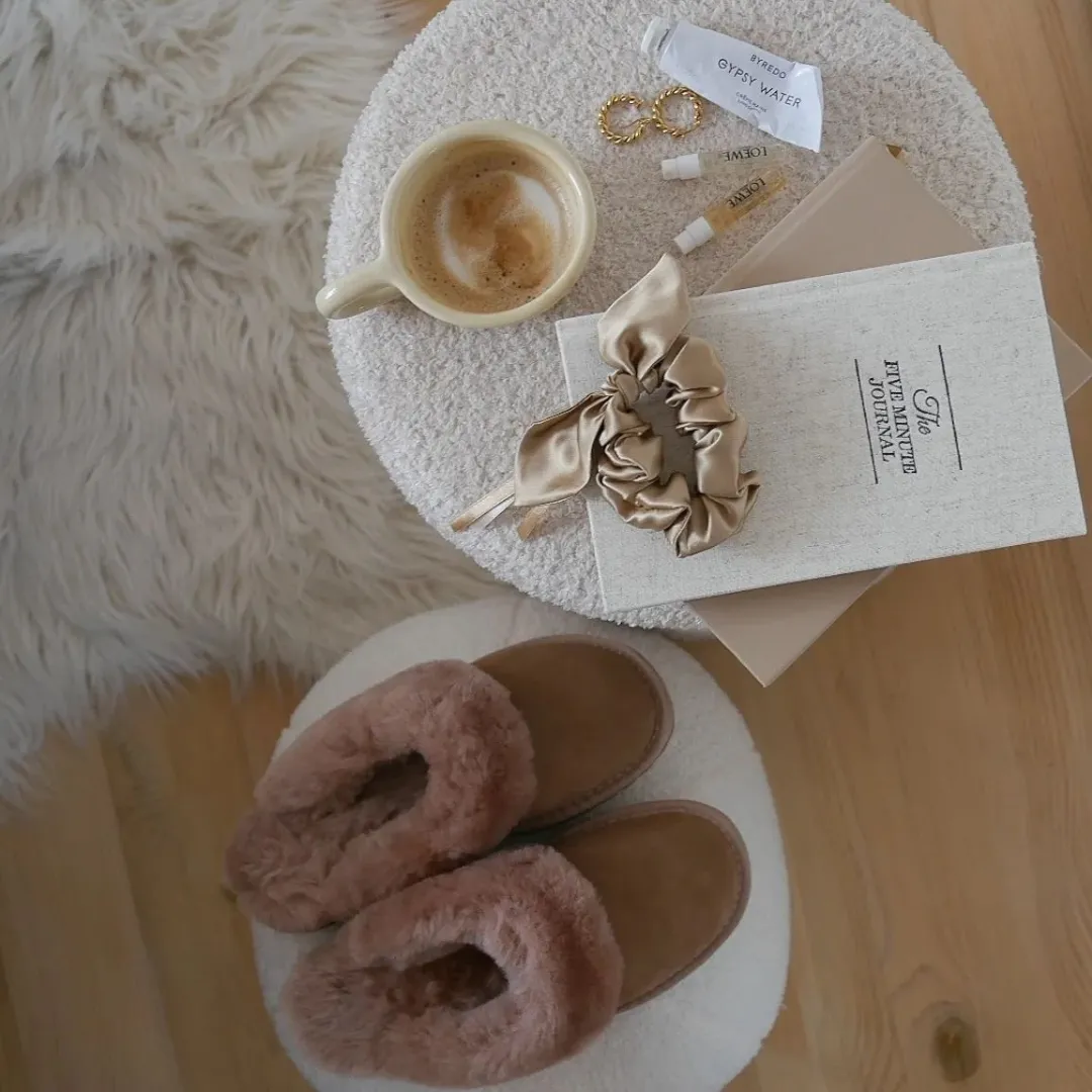 Jolie Sheepskin Slipper Camel