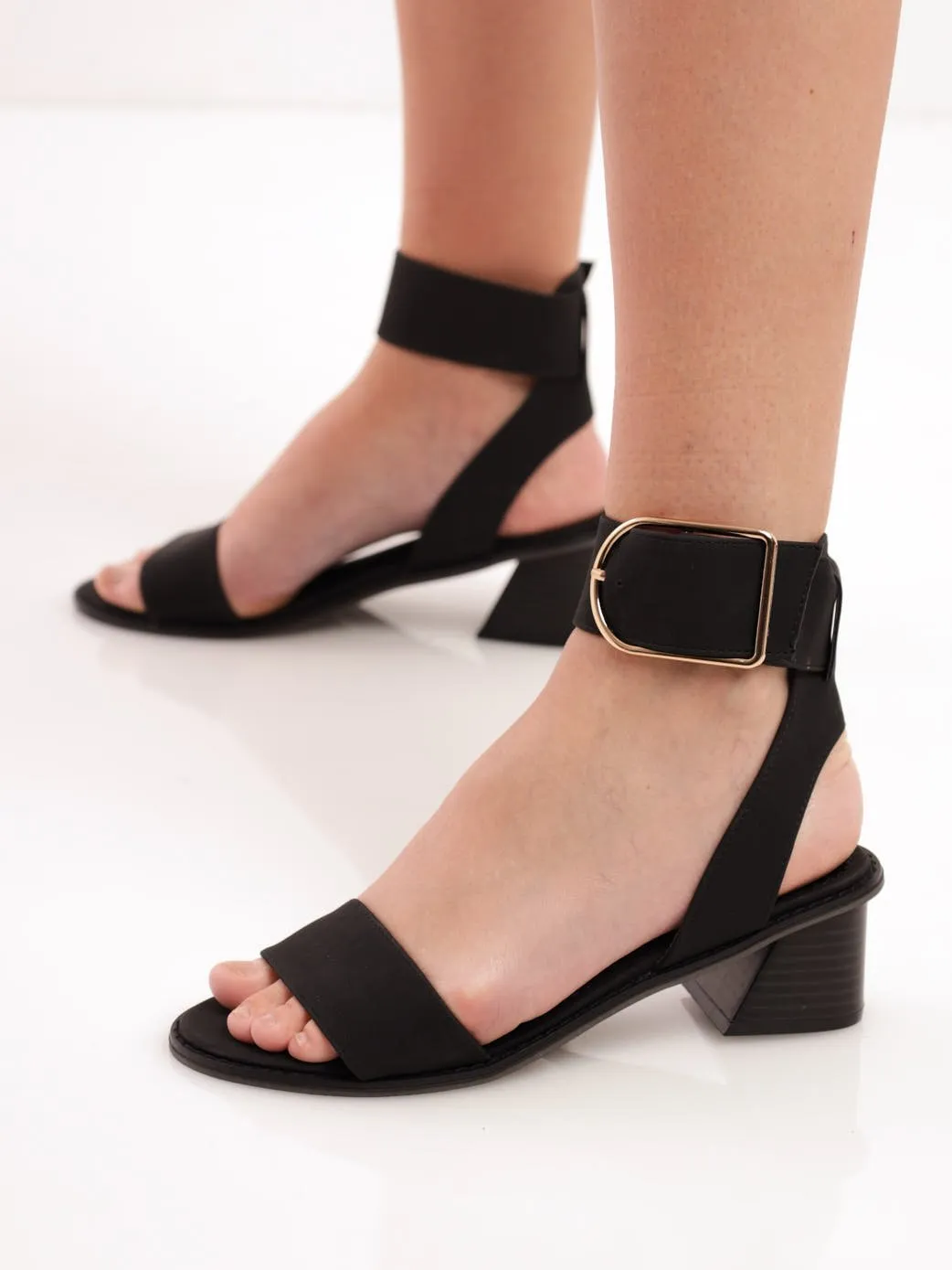 Ladies Big Buckle Shaped Low Block Heel - Black