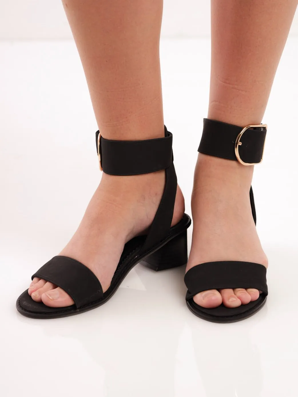 Ladies Big Buckle Shaped Low Block Heel - Black