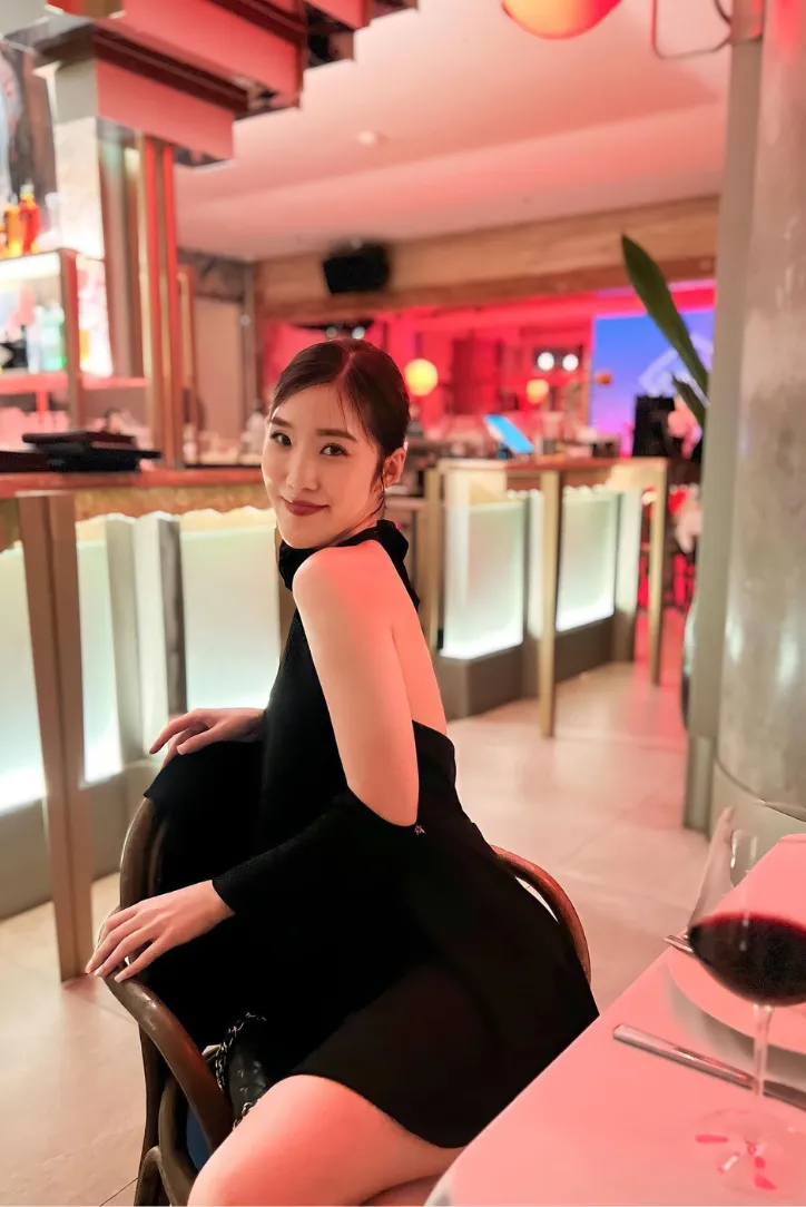 Maryanne Mini- Black