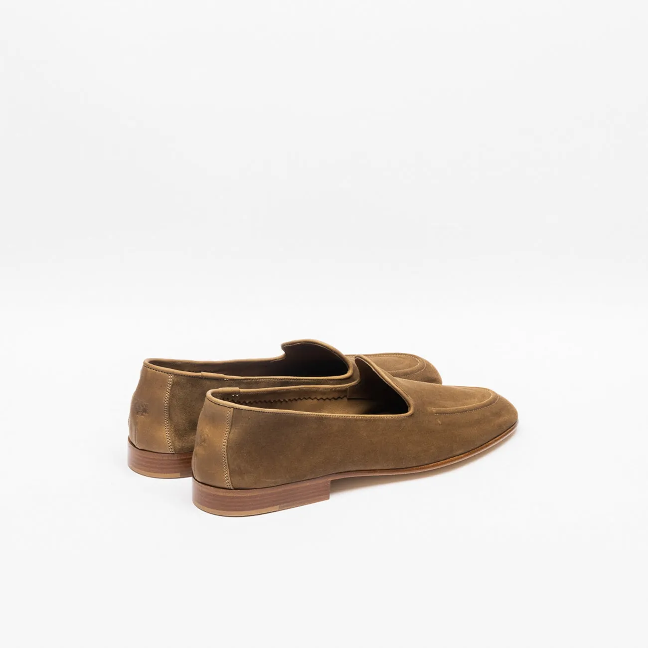 Mocassino slip-on sfoderato Edward Green Purbeck in camoscio visone