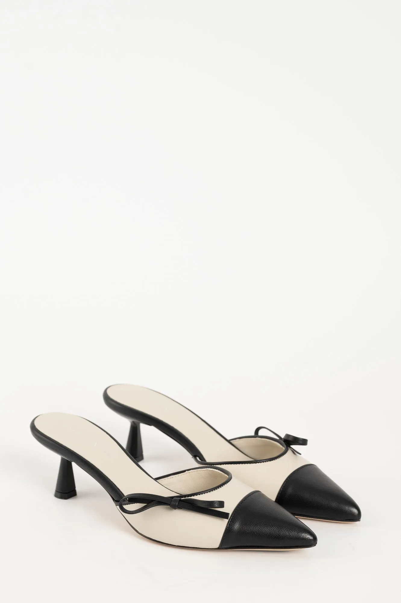 Mule Pump Prim | Black & Cream 6cm