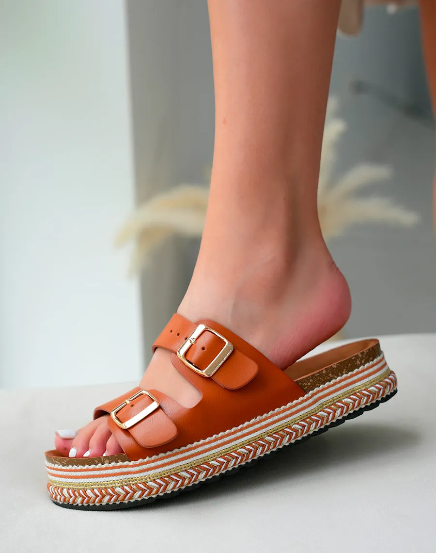 Mules Camel à Triple Sangle et Plateforme Tressée Femme