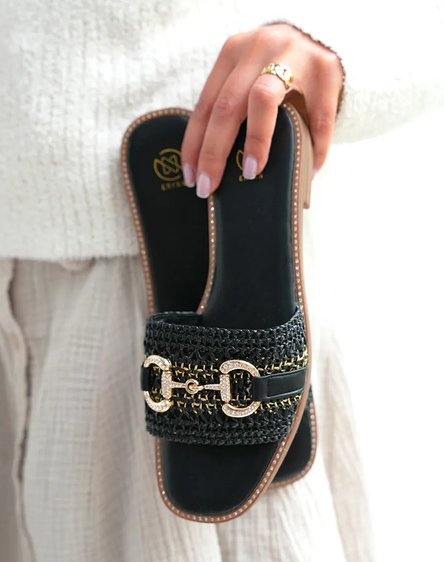 Mules femme noires chic avec détails strass et bijoux dorés
