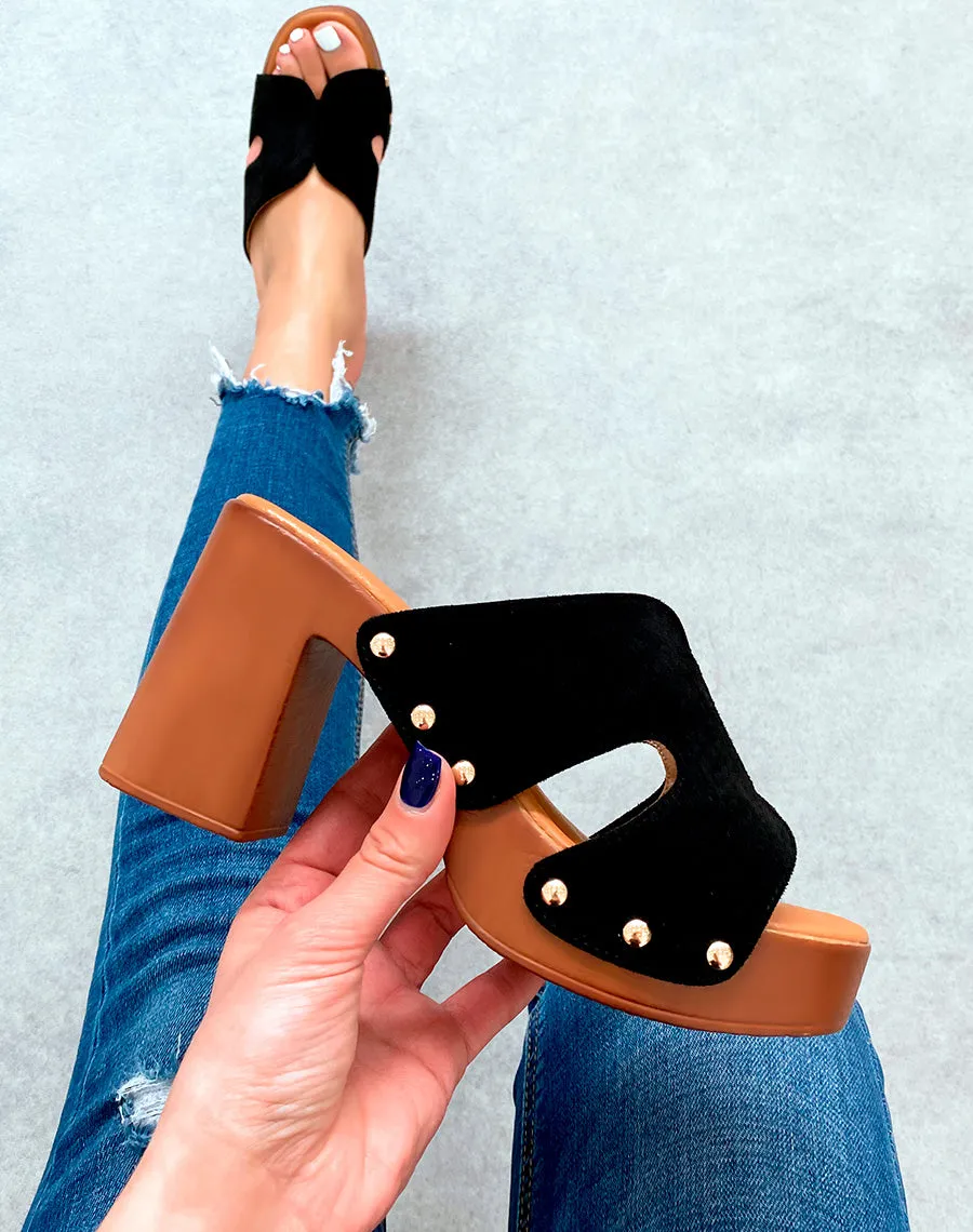 Mules sabots noirs en suédine à talons carrés et à détails dorés pour femme