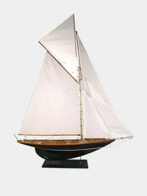 Pen Duick Sailing Boat Model