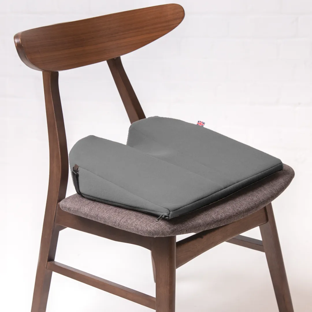 Putnams 11° Degree Wedge Coccyx Cushion (3¾") Sitting Wedge