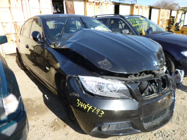 S2635 3' E90 LCI Sedan 320i N46N AUTO 2009/06