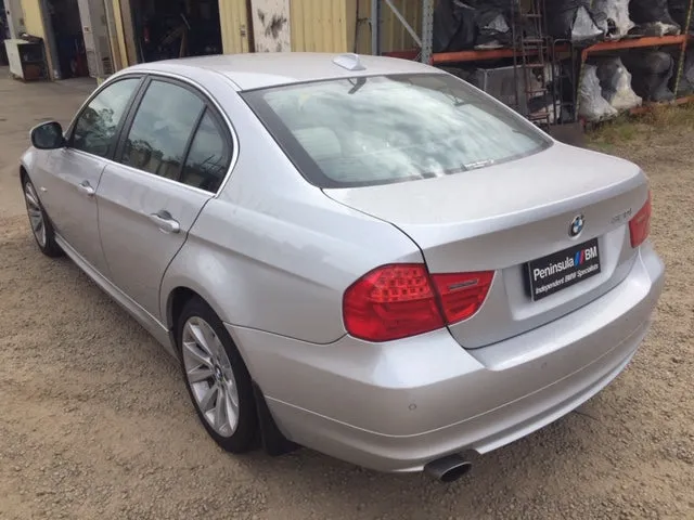 S2776 3' E90 LCI Sedan 320i N46N AUTO 2010/10