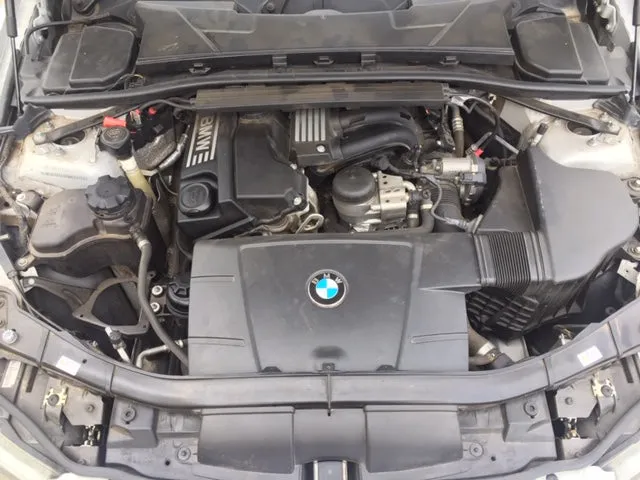 S2776 3' E90 LCI Sedan 320i N46N AUTO 2010/10