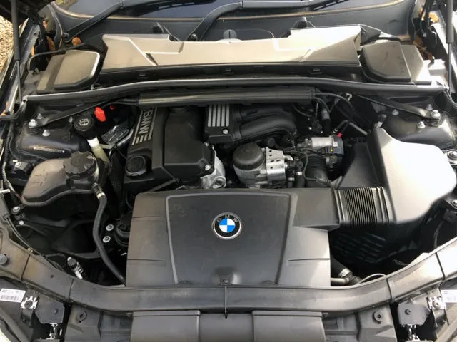 S2807 3' E90 LCI Sedan 320i N46N AUTO 2009/03