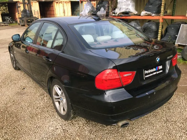 S2807 3' E90 LCI Sedan 320i N46N AUTO 2009/03