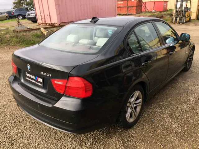 S2807 3' E90 LCI Sedan 320i N46N AUTO 2009/03