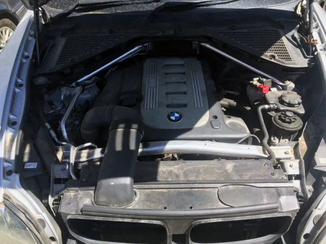 S2886 X5 E70 SAV 3.0d M57T2 AUTO 2010/01