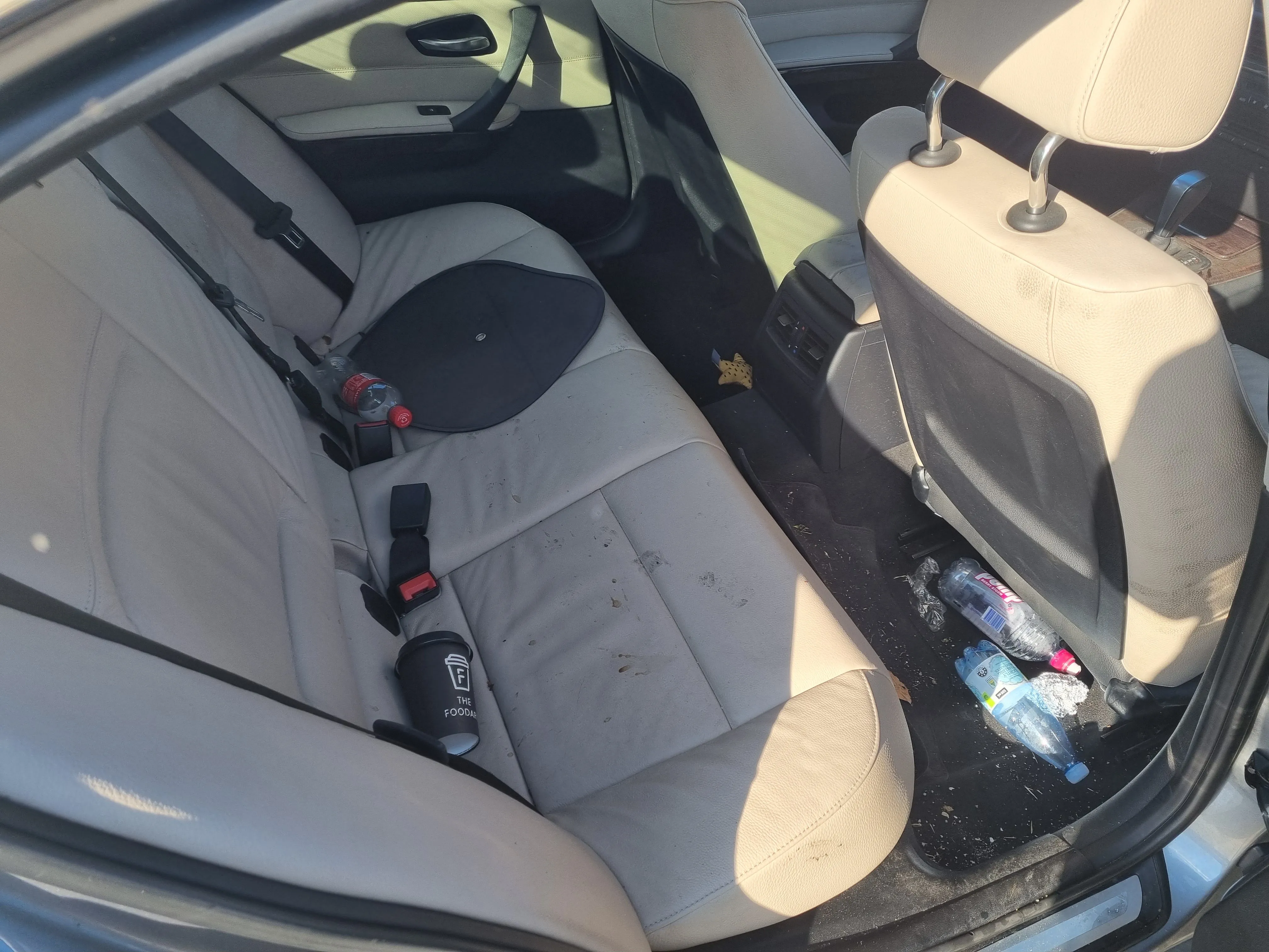 S2918 3' E90 LCI Sedan 320i N46N AUTO 2010/10