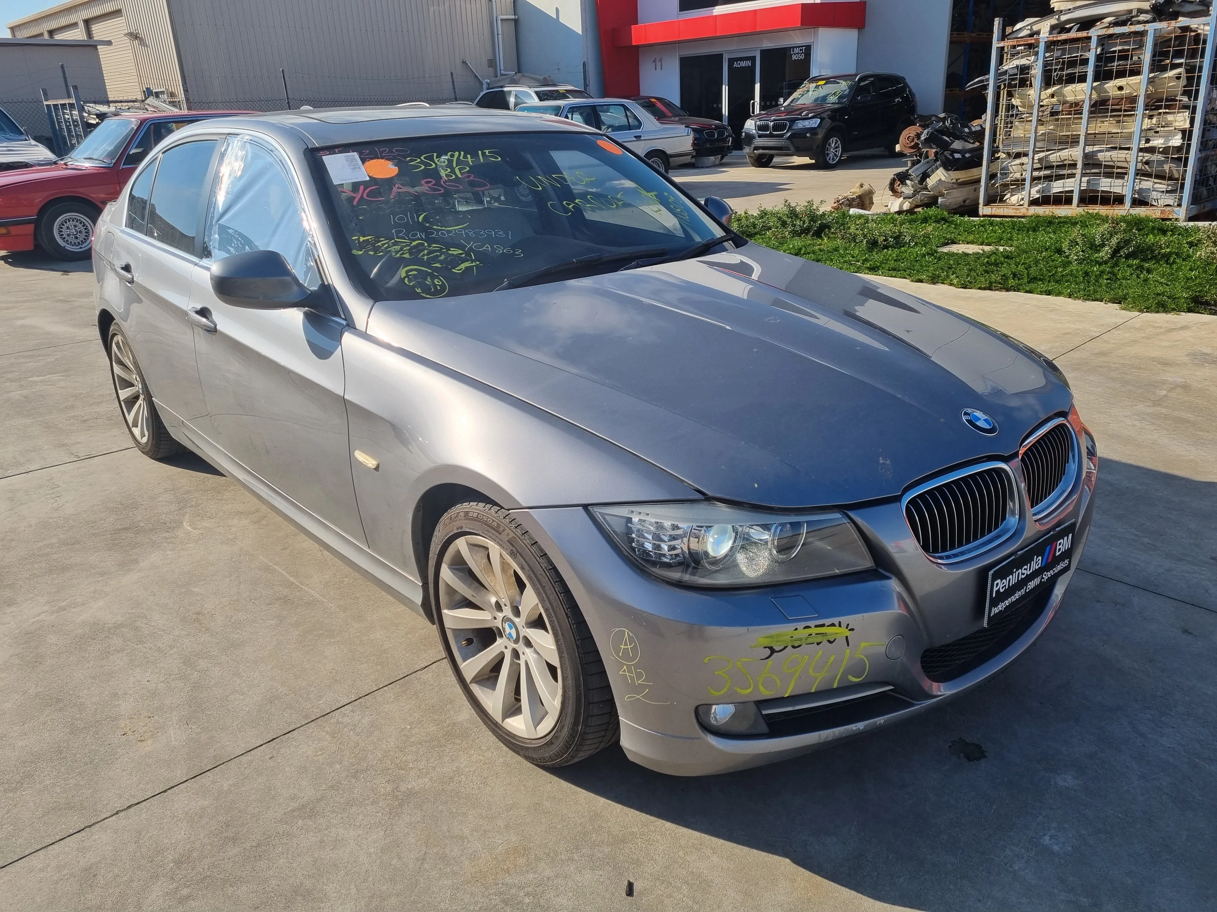 S2918 3' E90 LCI Sedan 320i N46N AUTO 2010/10