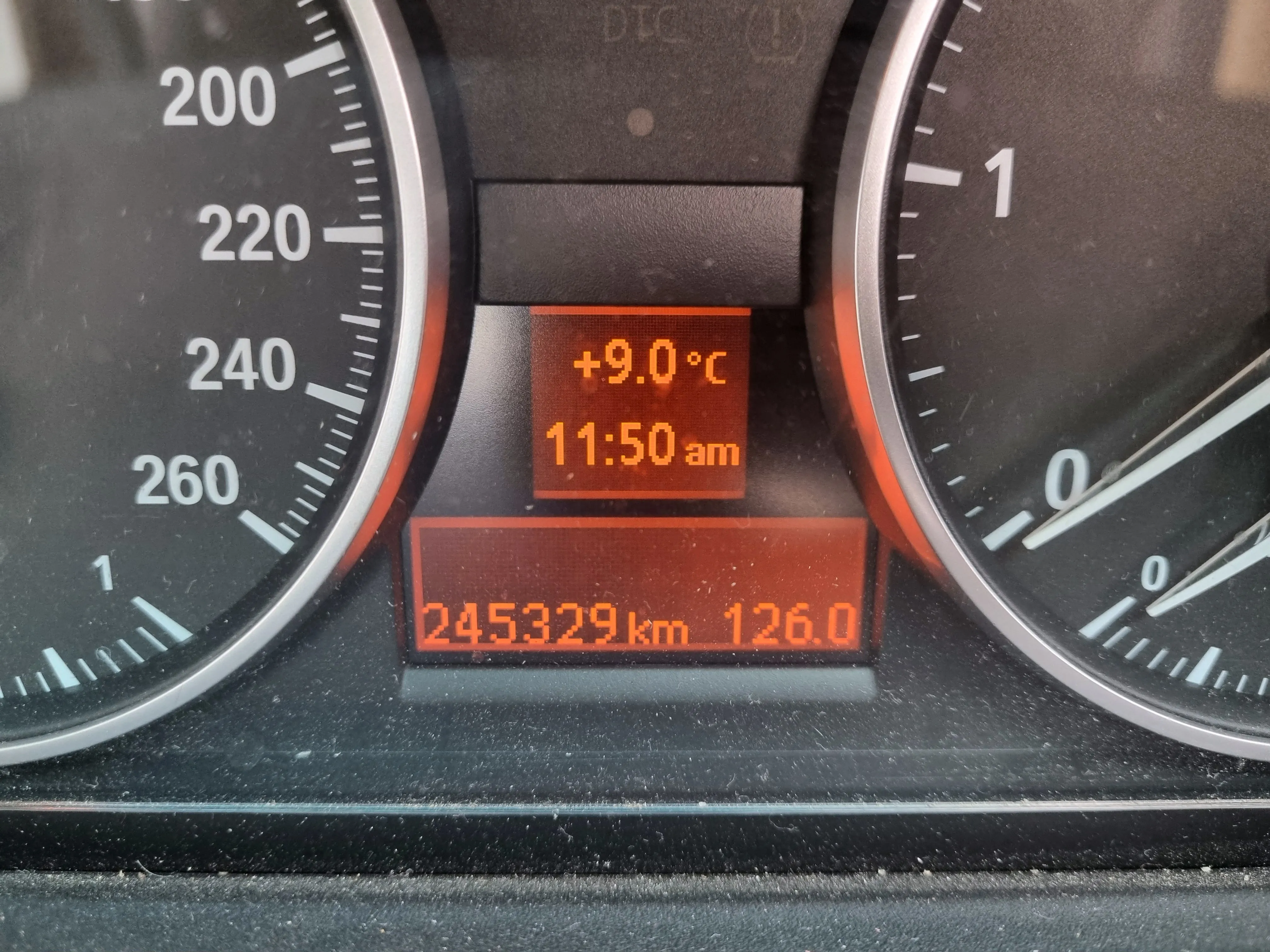 S2971 3' E90 LCI Sedan 320d N47 AUTO 2009/12