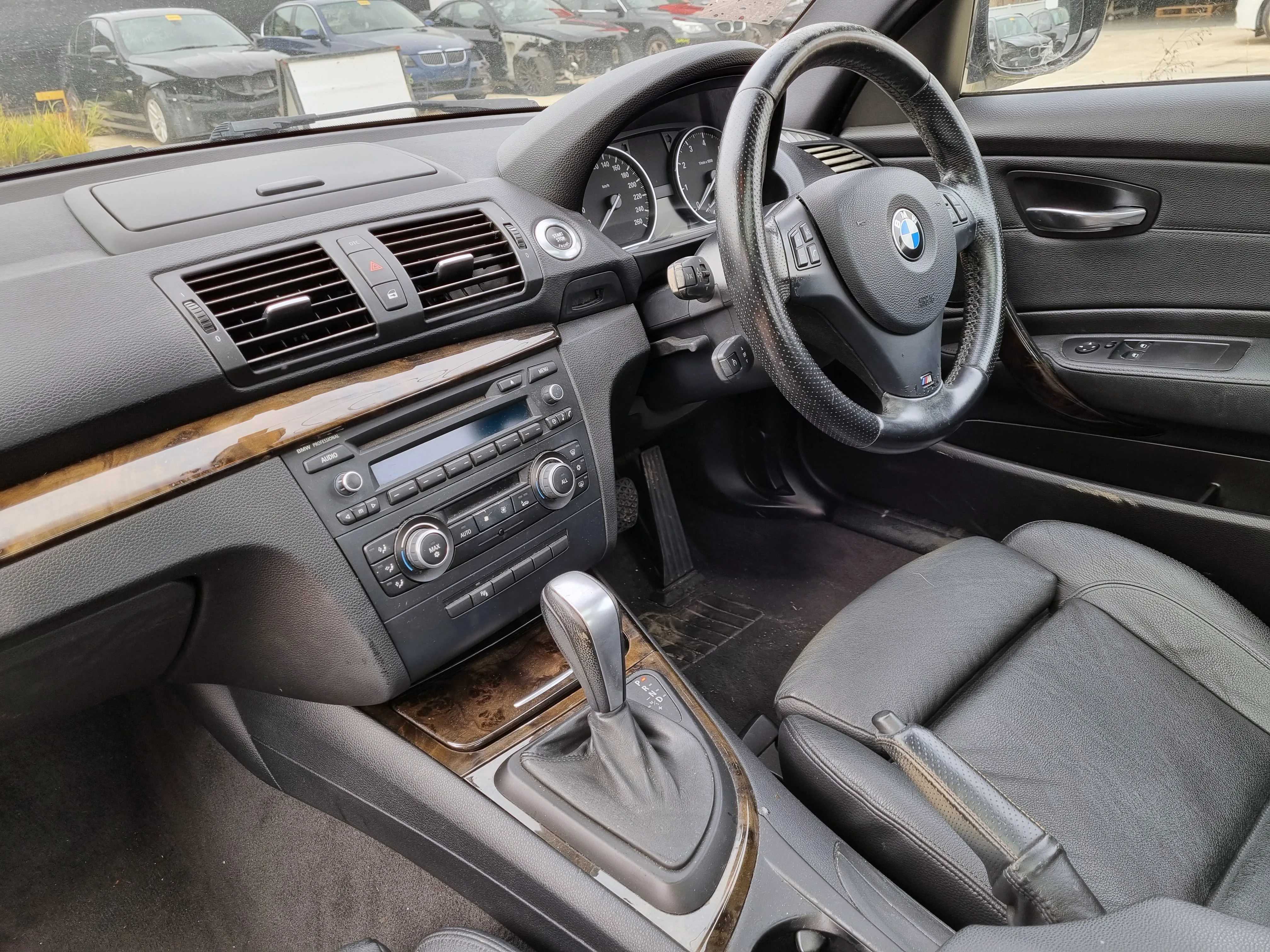 S3009 1' E82 Coupe 125i N52 AUTO 2010/06