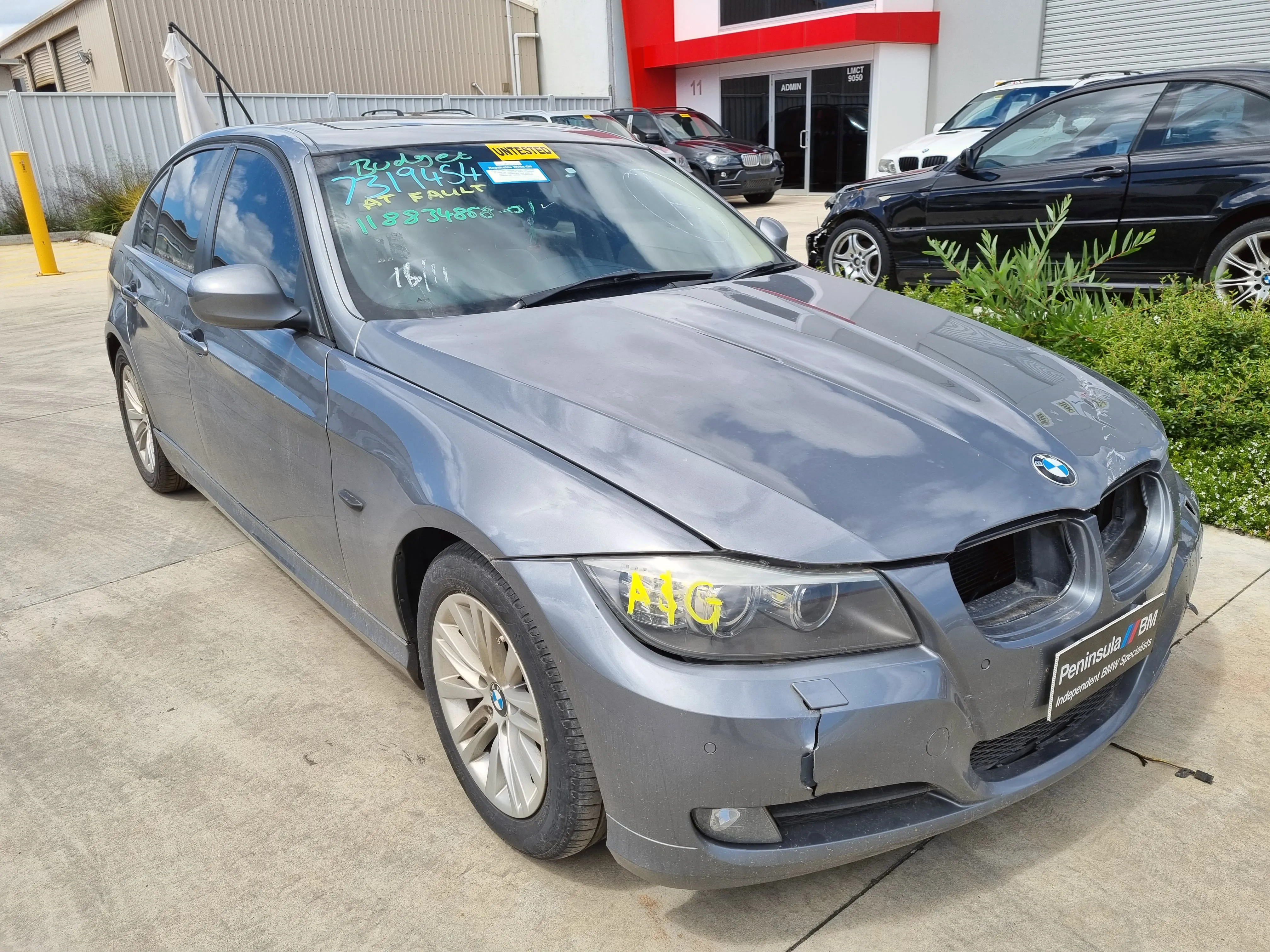S3011 3' E90 LCI Sedan 320i N46N AUTO 2009/10