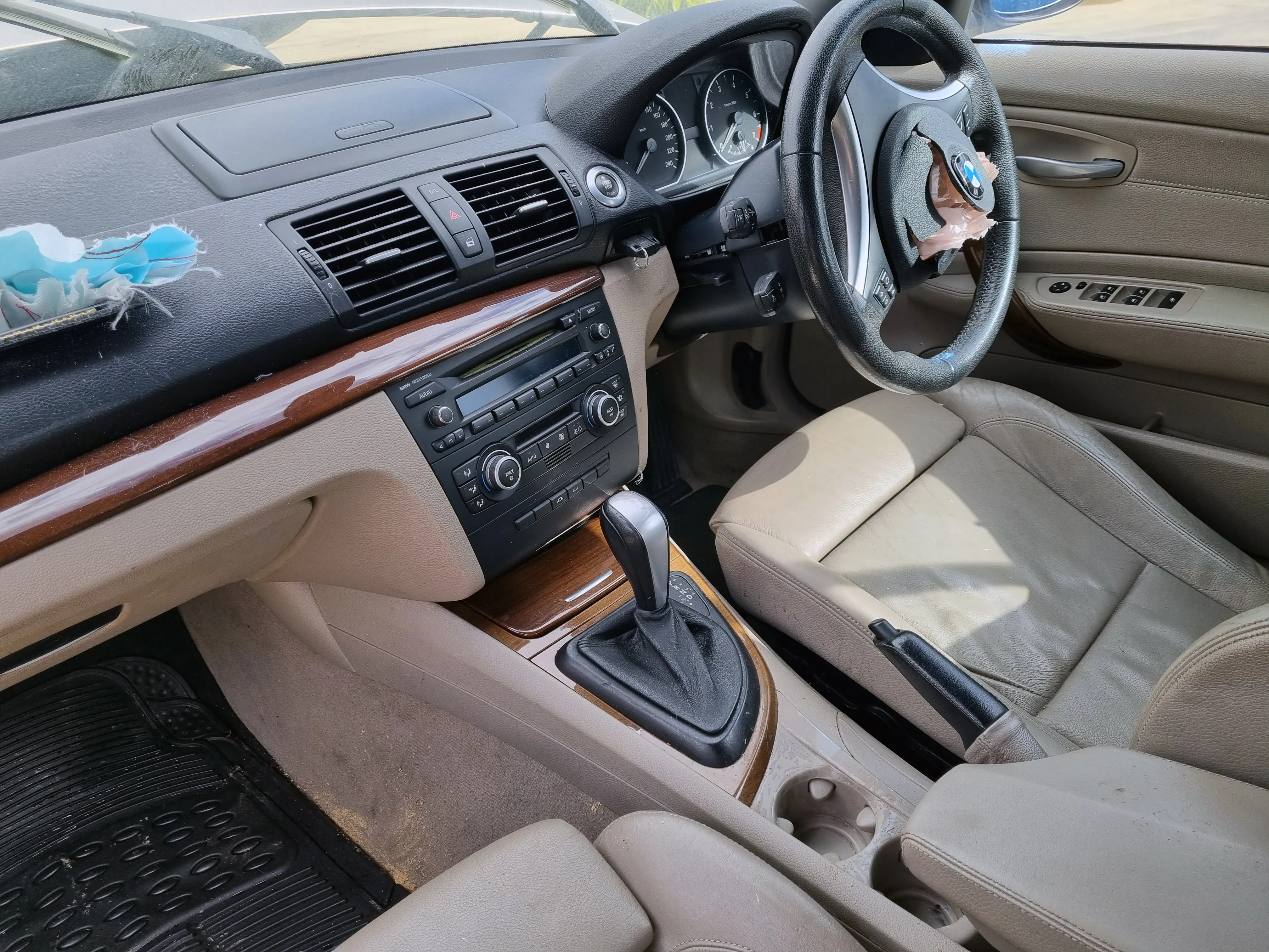 S3059 1' E88 Convertible 120i N46N AUTO 2008/07