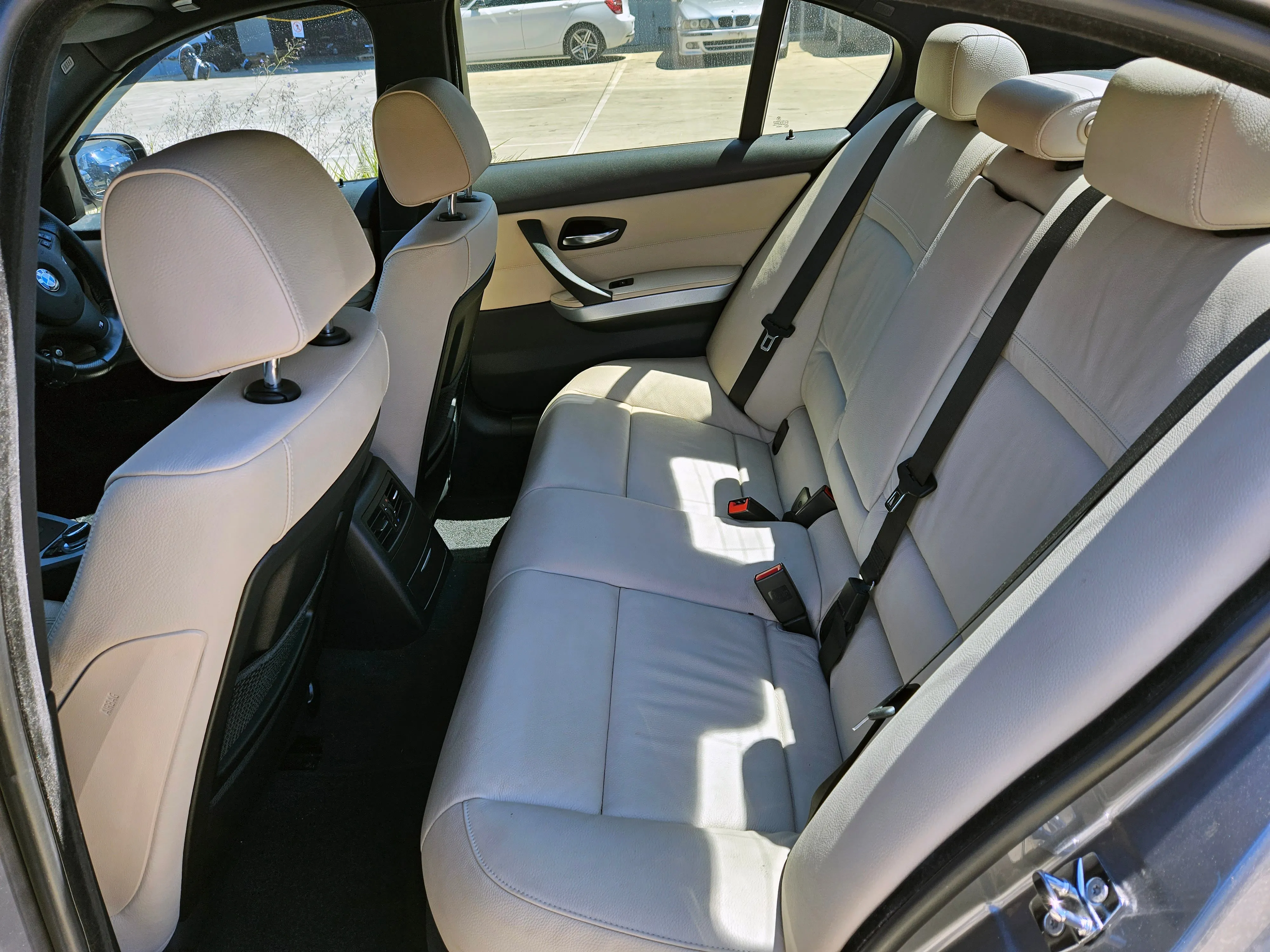 S3074 3' E90 LCI Sedan 335i N54 AUTO 2008/12