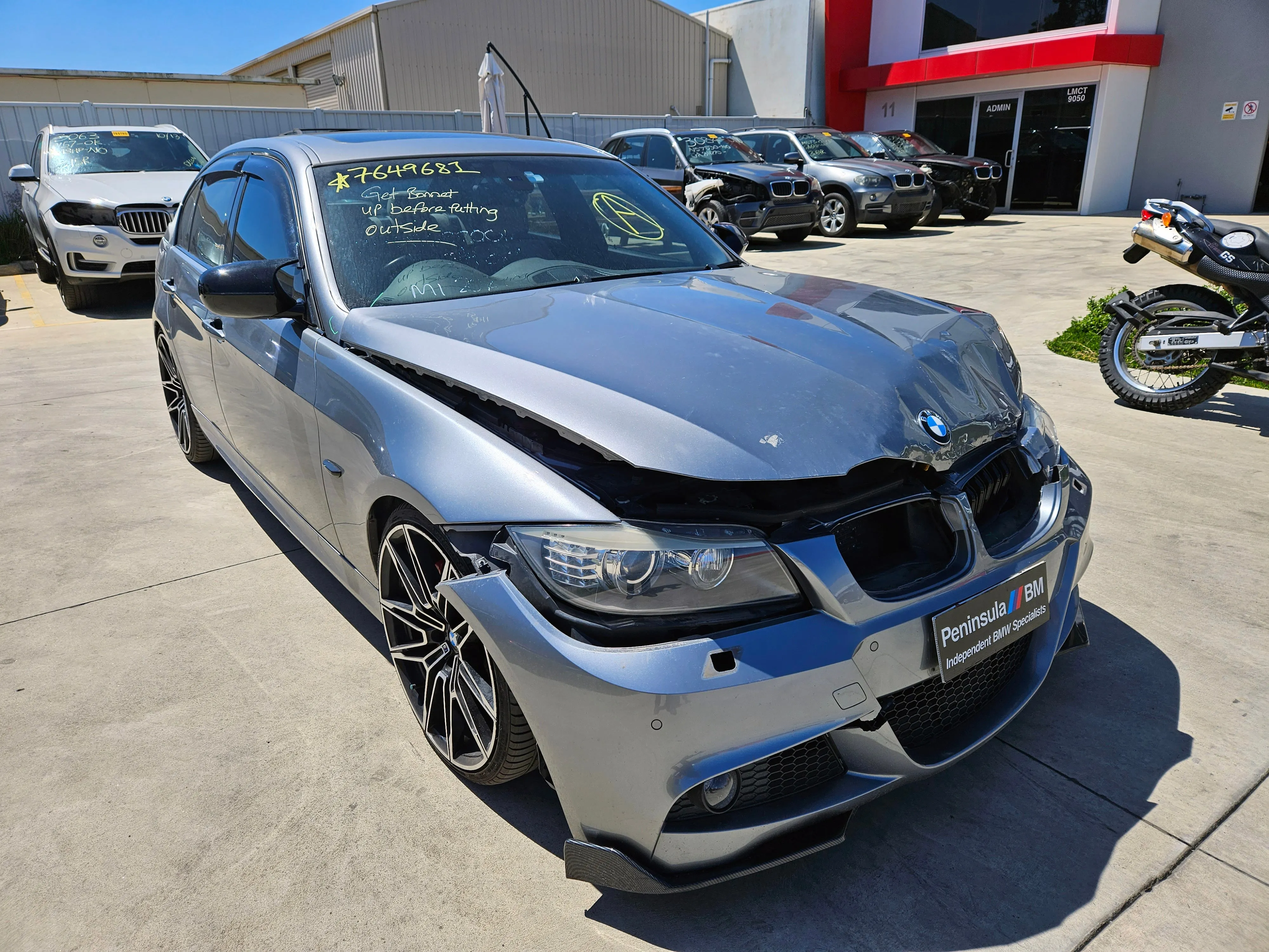 S3074 3' E90 LCI Sedan 335i N54 AUTO 2008/12