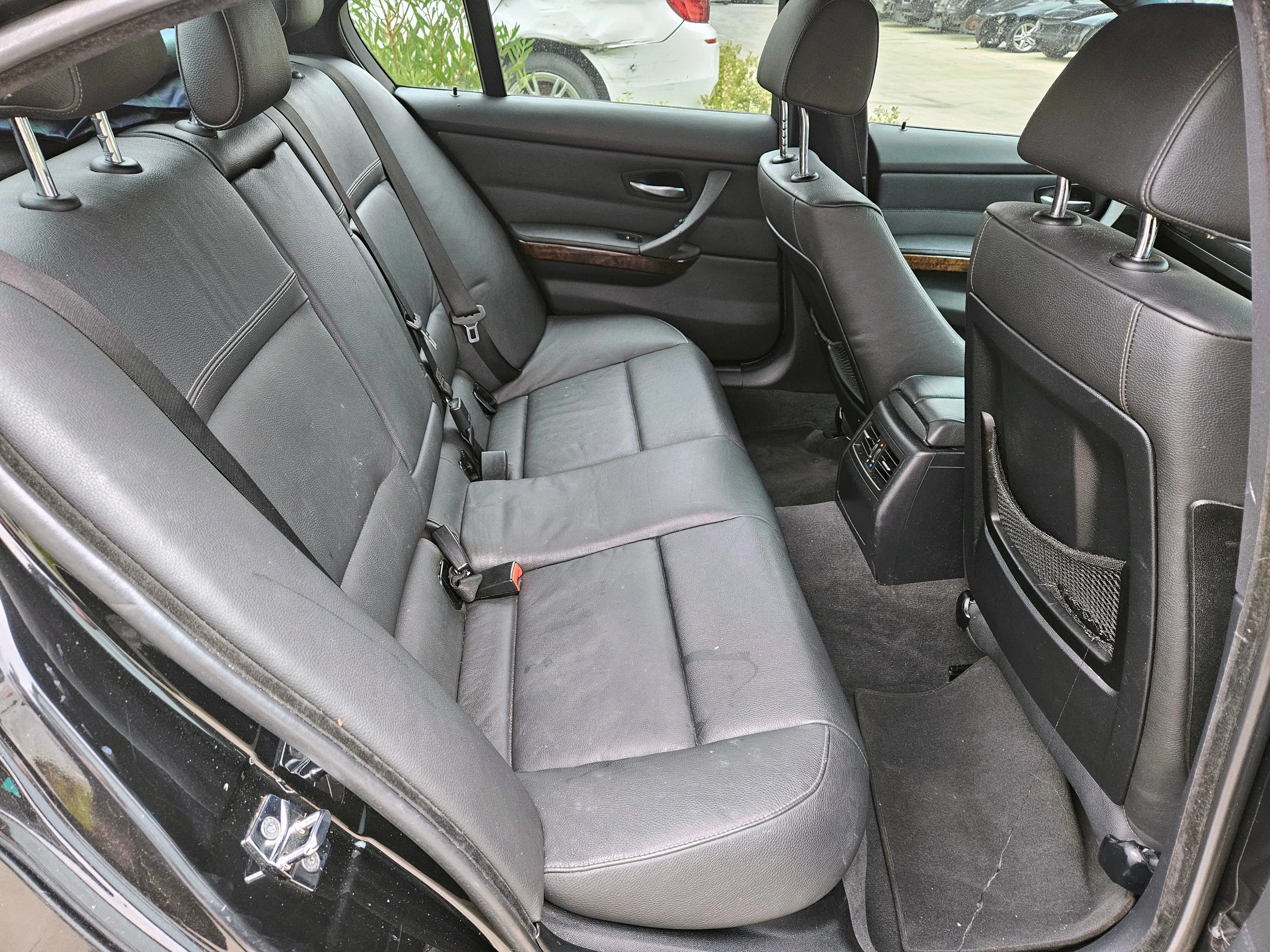 S3104 3' E90 LCI Sedan 323i N52N AUTO 2009/03