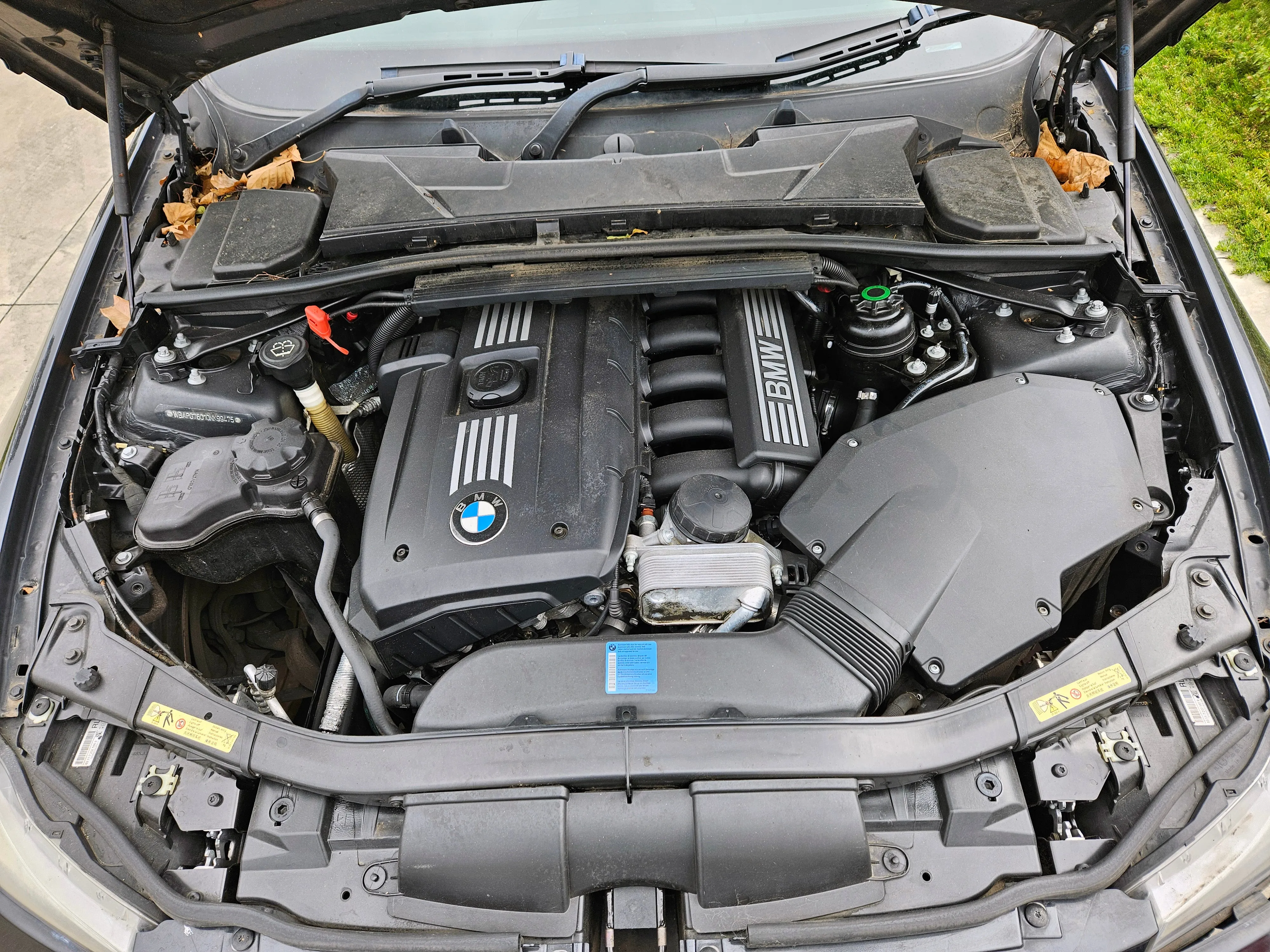 S3104 3' E90 LCI Sedan 323i N52N AUTO 2009/03