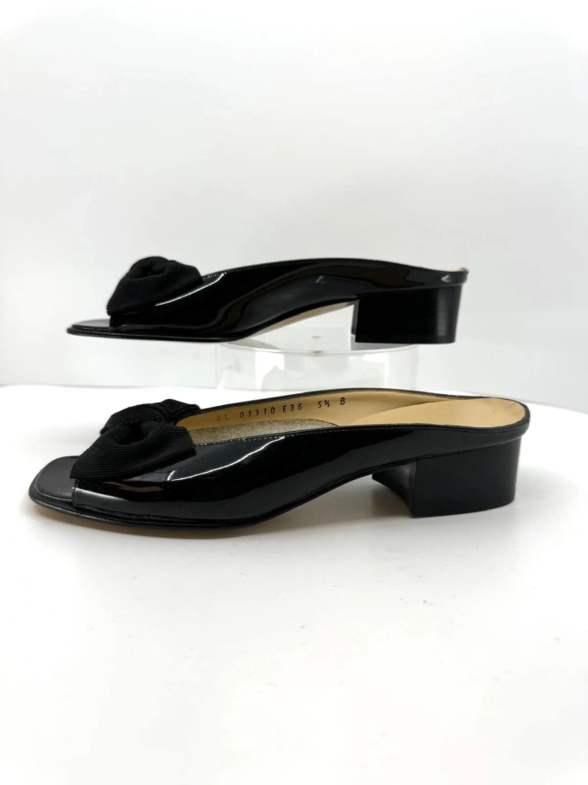 SALVATORE FERRAGAMO PATENT LEATHER BOW MULES