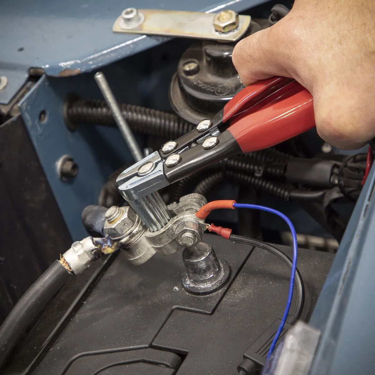 Sealey Terminal Spreader & Cleaner Tool Battery