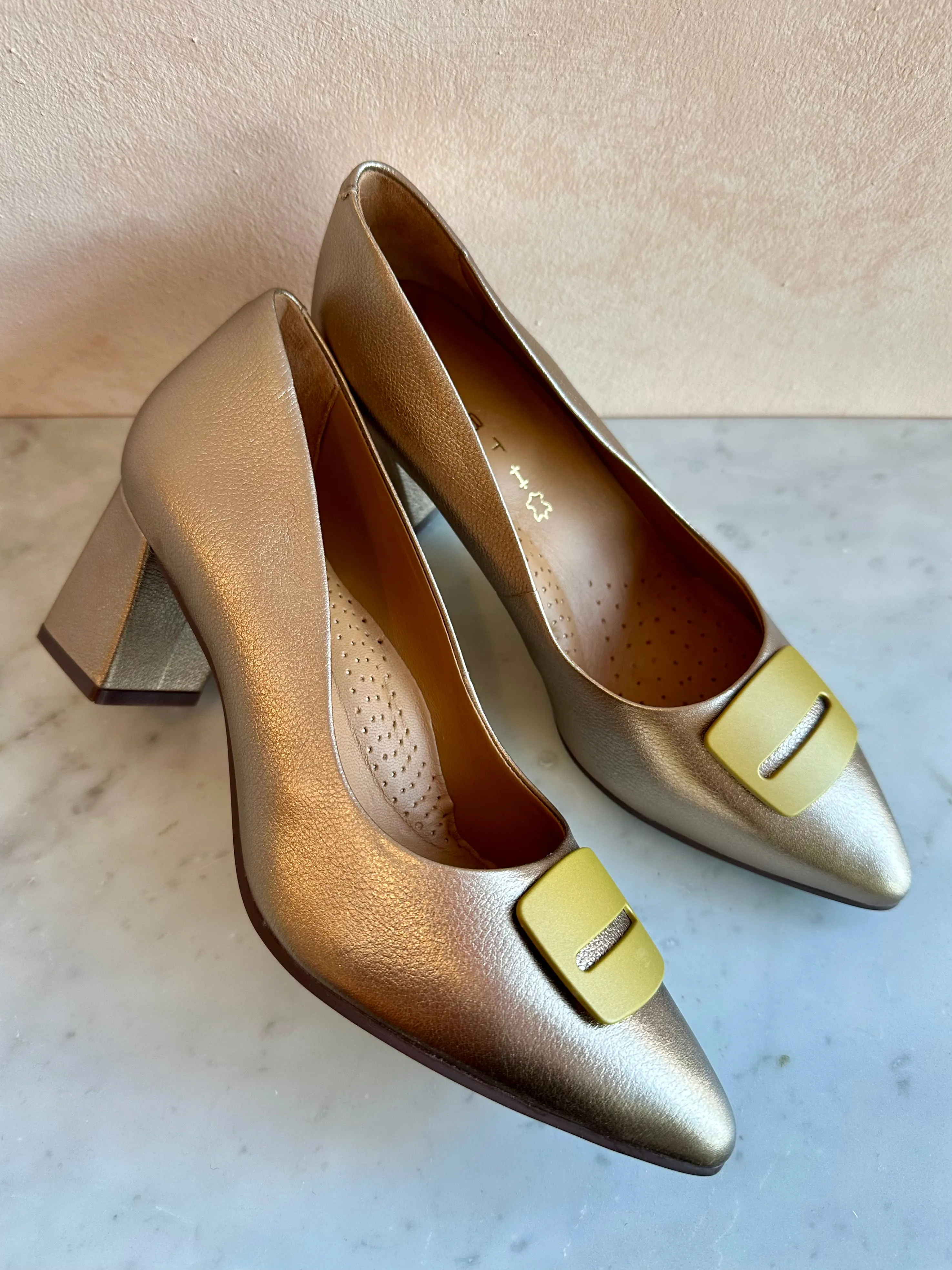 WIRTH - Pewter Metallic Court Shoe